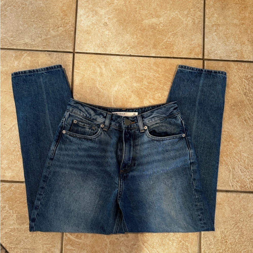 ASOS High Waist Blue Jeans Cropped Straight Leg Casual Size 26